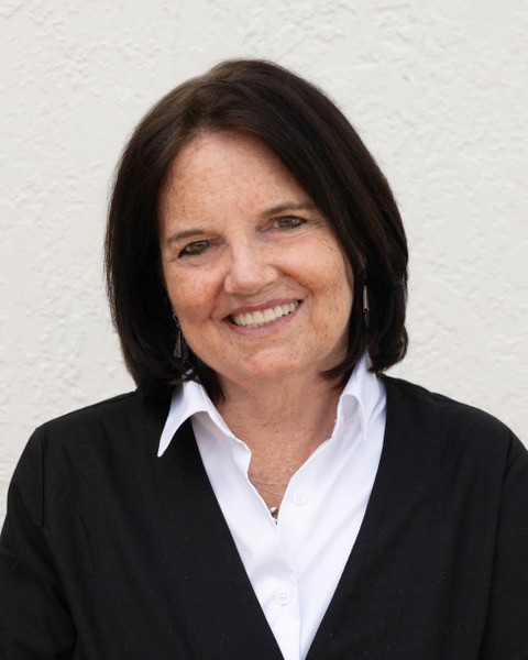 Julie_Greenberg_headshot